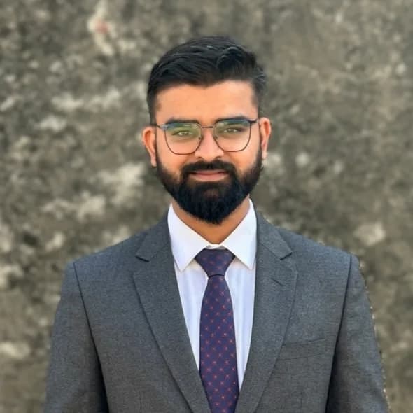 Dipak Italiya